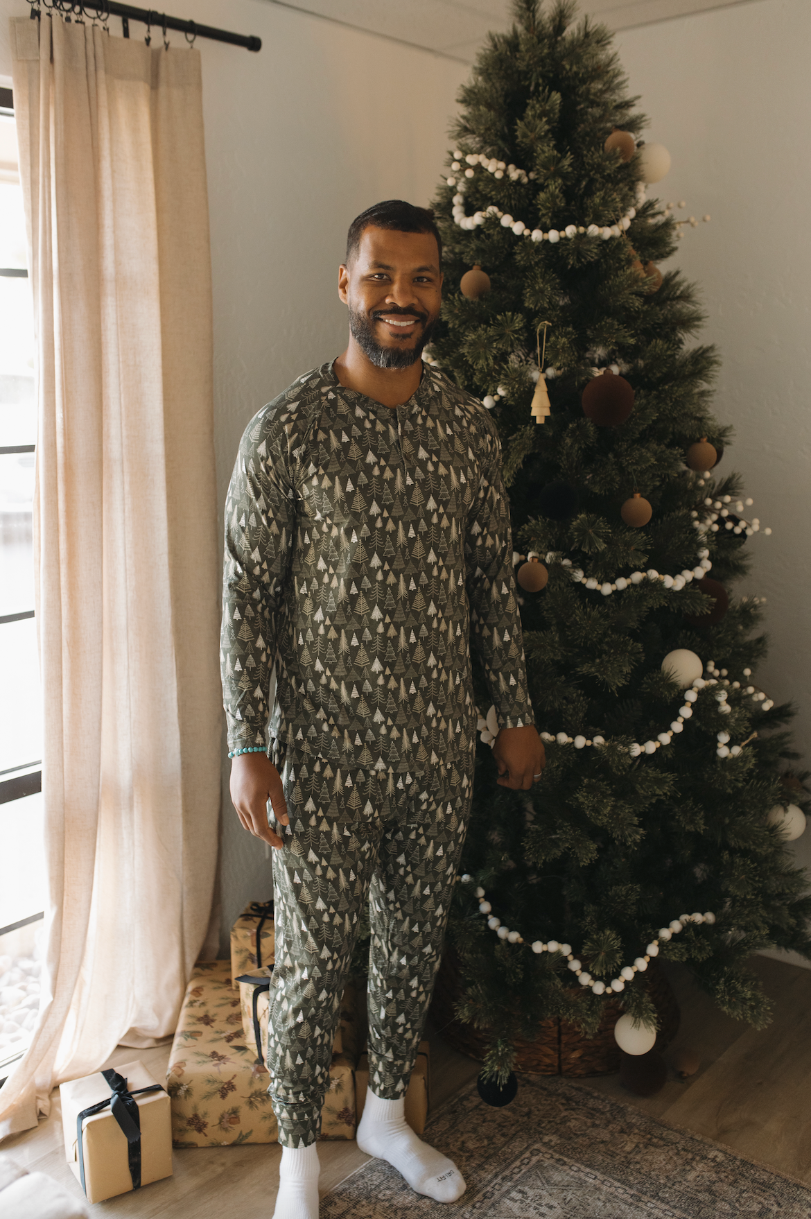 Holiday Bamboo Men's Jogger Set - Boho Trees
