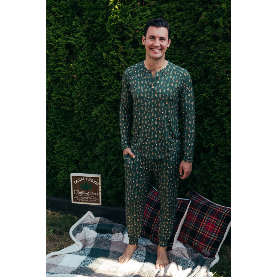 Herren-Pyjama-Set aus Bambus für den Urlaub – Winterbeeren
